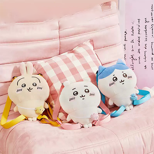 MINISO｜chiikawa系列毛絨雙肩包(隨機出貨)