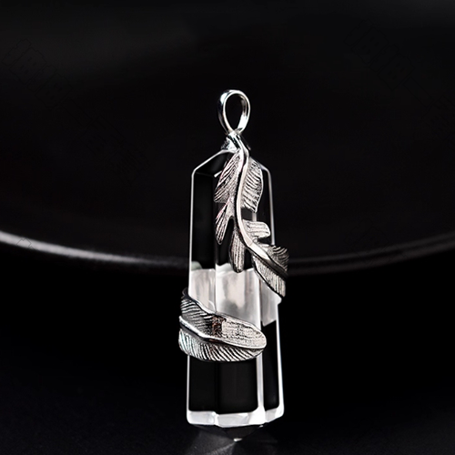 東海世家｜白水晶羽毛吊墜(默認微瑕)